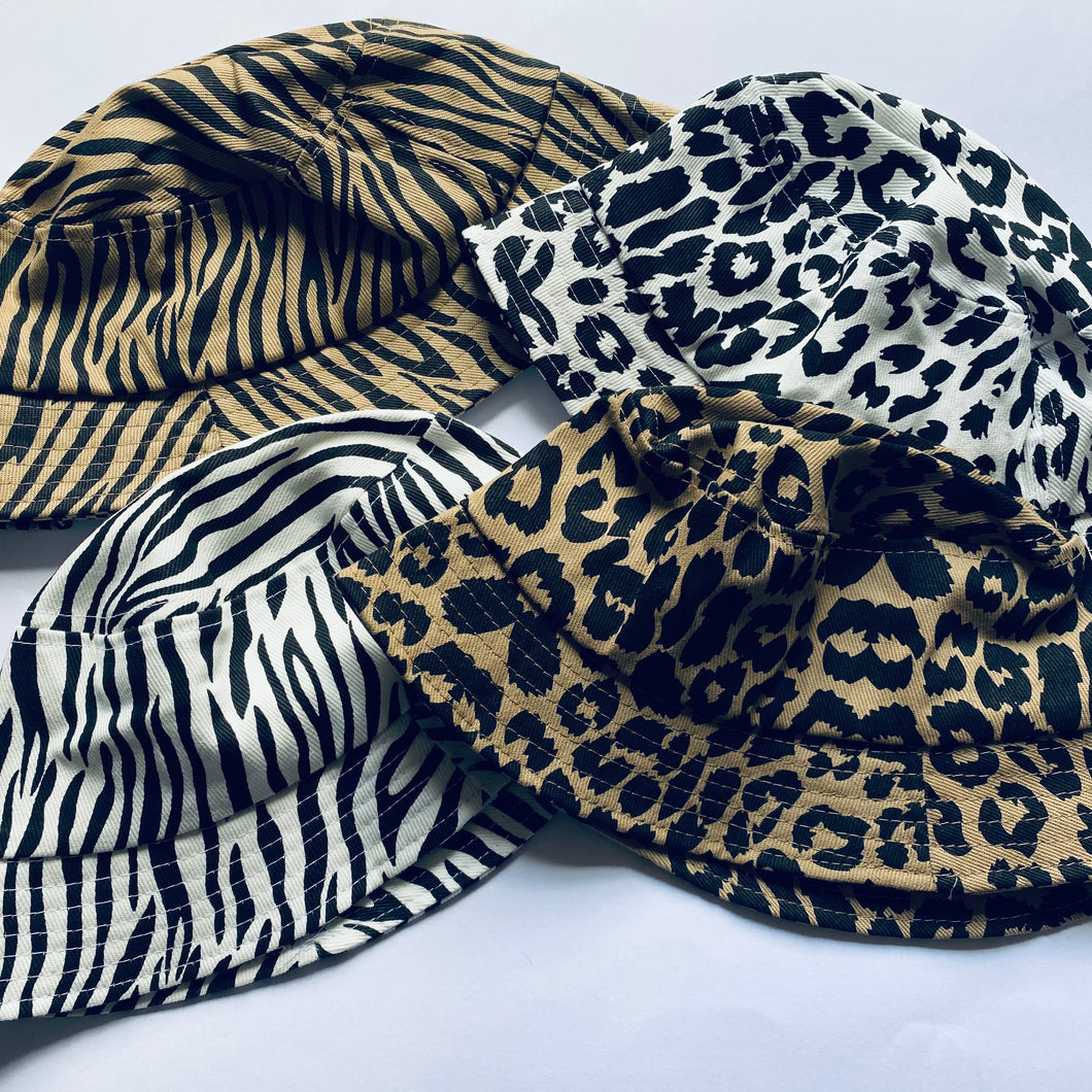 White/Black Leopard print bucket hat